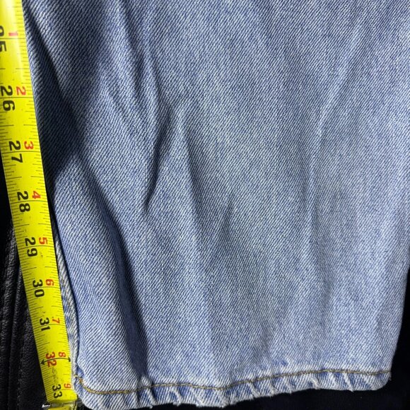 Levis 560 Men's Tapered Leg Jeans Blue Denim Comfort Baggy Light Wash W38 L32 - Picture 15 of 15